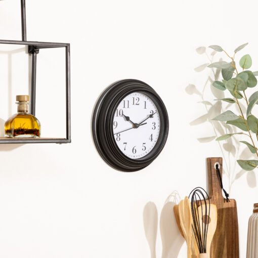 Reloj con molduras D22